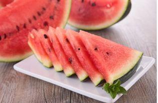 吃咸瓜干搞笑视频,搞笑视频带你领略咸与甜的奇妙碰撞