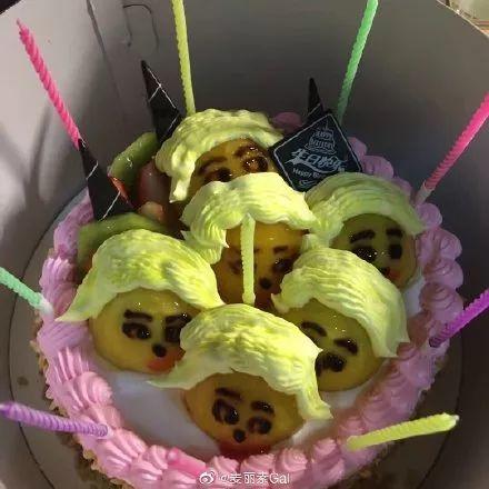 瓜哥吃奇葩蛋糕视频,品尝美食界的“异类”