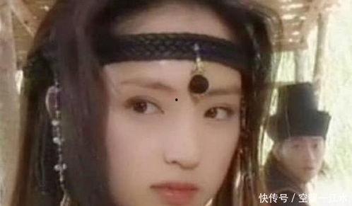 古装剧美女吃瓜视频,宫廷美食大赏