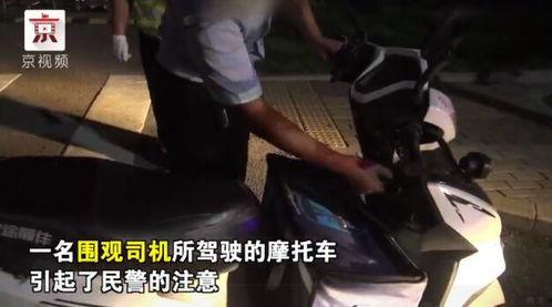 围观路过吃瓜群众视频在线观看,揭秘热门吃瓜视频背后的故事