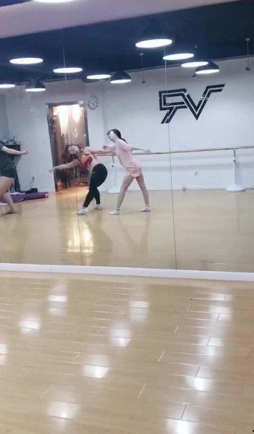 成都跳舞吃瓜视频大全集,吃瓜群众围观视频大全集